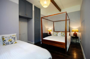 Upside Lodge - Beautiful cottage sleeps 6 near Bath Frome